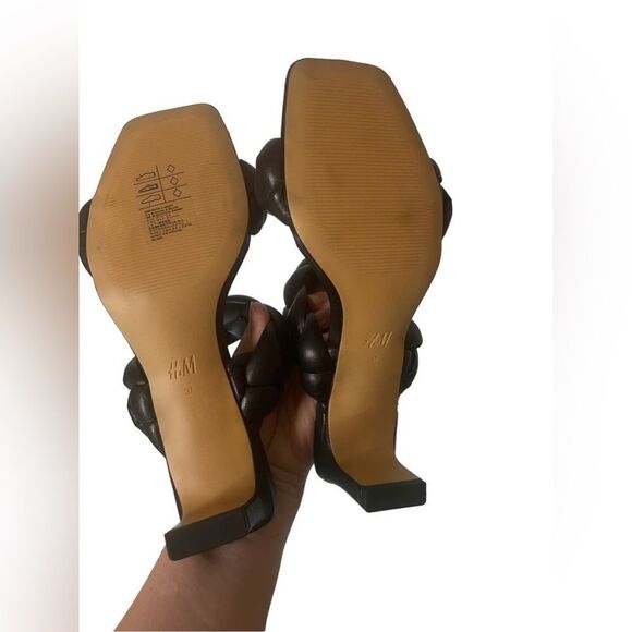 H&M Quilted Braided Slip-in Sandals in Black - Picture 4 of 5